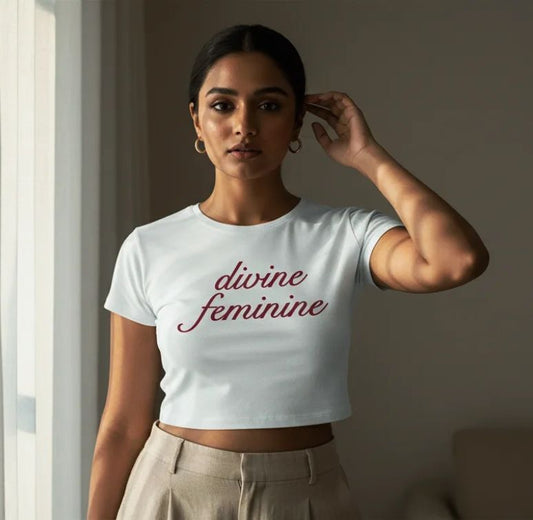 DIVINITY Crop Top Black & White